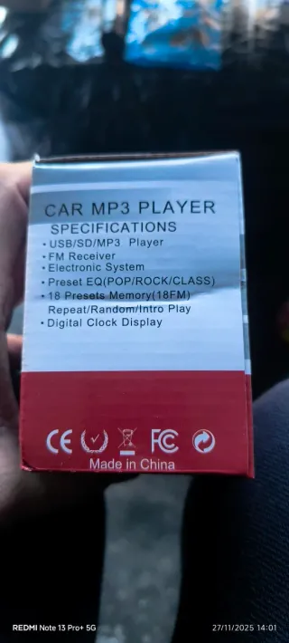 Autoradio 1 DIN FM/MP3 Player USB AUX