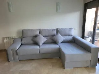 Sofá modular gris tela