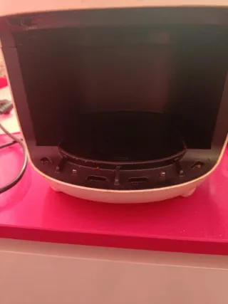 Freidora de aire color crema