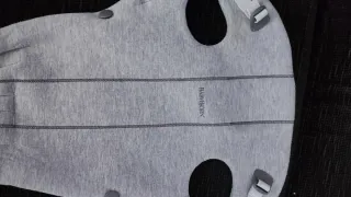 Ocasión!!Mochila bebé Babybjörn Mini gris