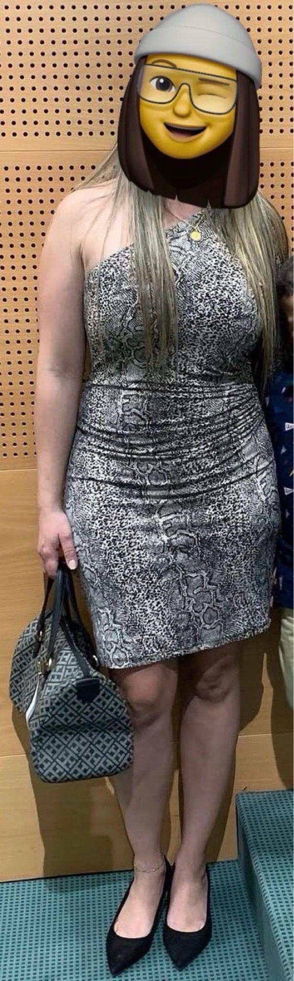 Vestido Guess estampado serpiente