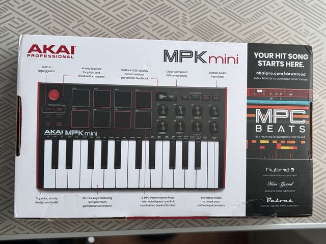 Akai MPK Mini - Controlador MIDI