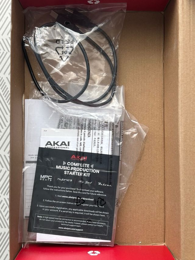 Akai MPK Mini - Controlador MIDI