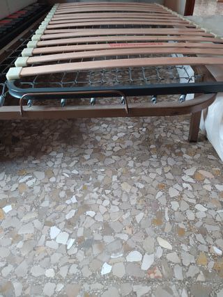 Regalamos Somier de muelles y base de lamas