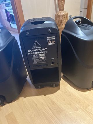 BEHRINGER PPA2000BT Sistema PA, 2000w, 8 Canales,