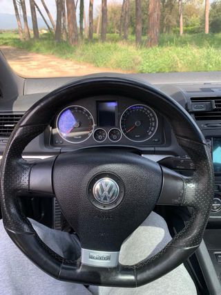 Volkswagen Golf 2005