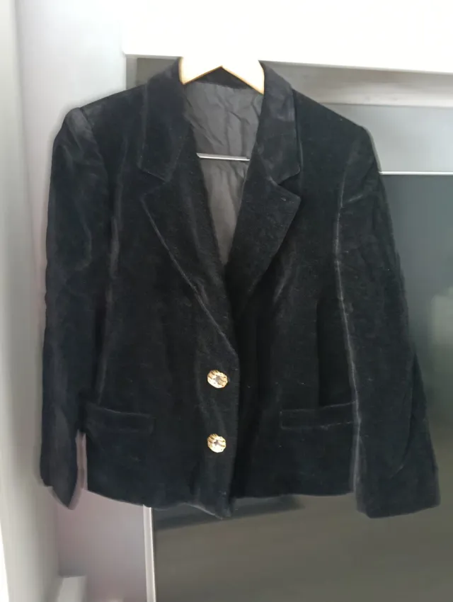 Cazadora negra terciopelo talla 44