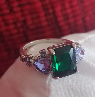 ANILLO