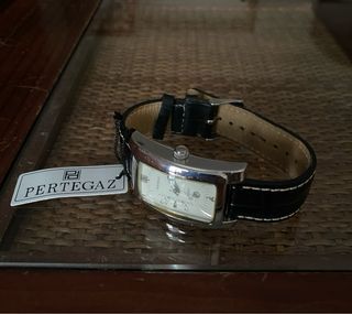 Reloj Pertegaz Correa Negra y Caja acero inox