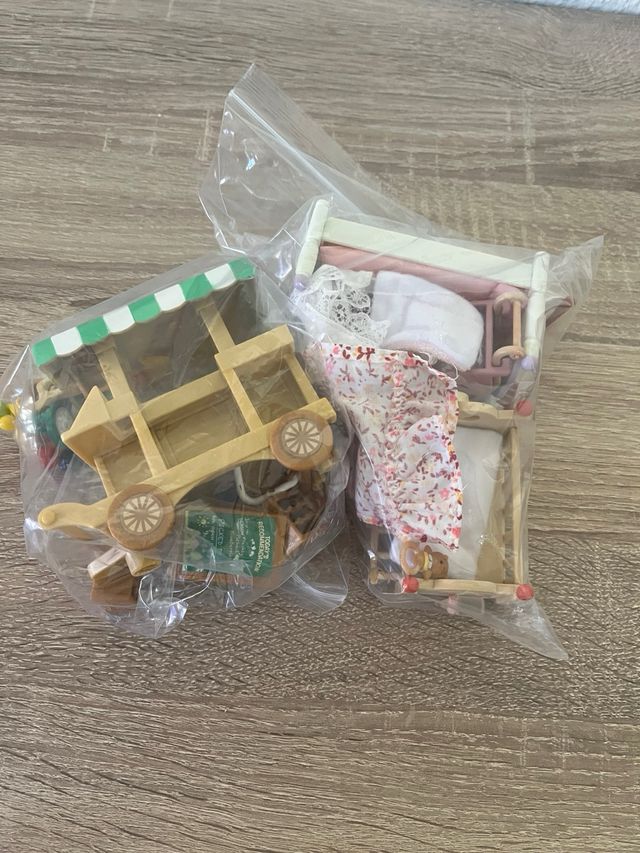 Lote Frutería y Cuna Bebés Sylvanian Families