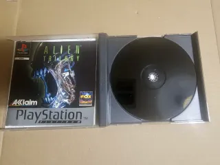 Alien Trilogy / PSX (PlayStation 1)