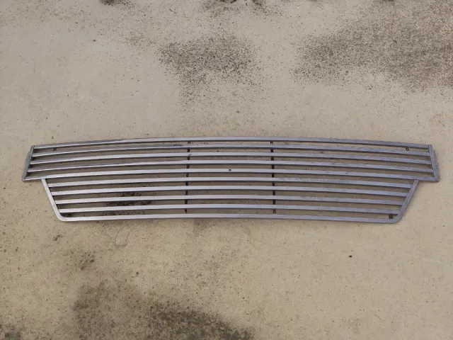 Rejilla frontal Seat 1500