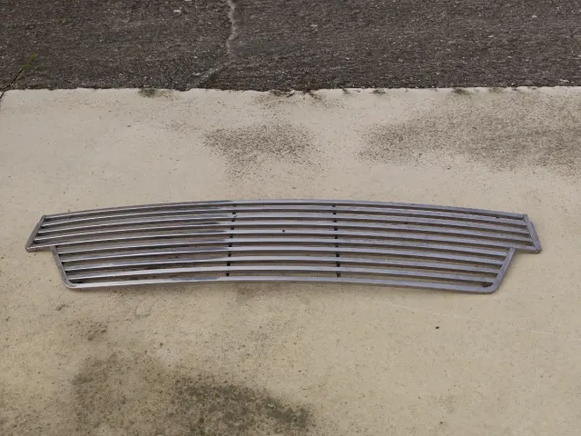 Rejilla frontal Seat 1500