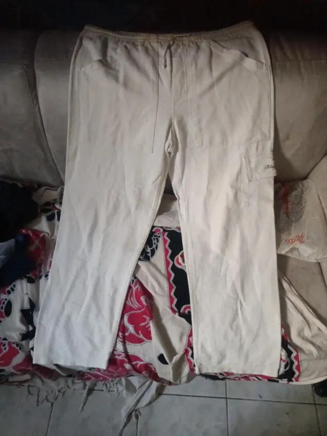 Pantaloni larghi bianchi taglia 54/56