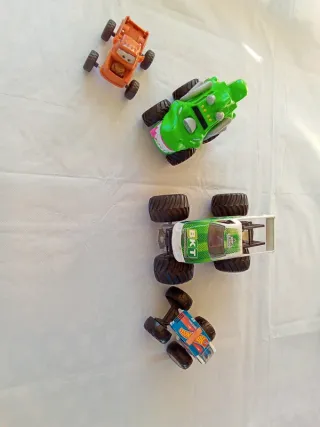 Set 4 Macchinine Monster Truck