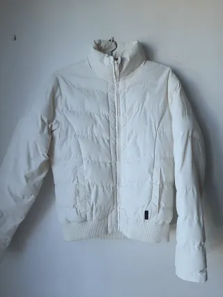 Chaqueta acolchada blanca