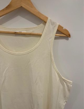 Camiseta tirantes ZARA beige Talla M