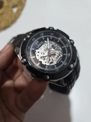 Reloj Guess Automático GW0061GG