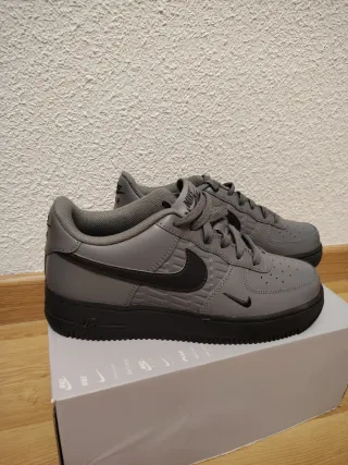 Nike Air Force 1 GS Talla 38.5
