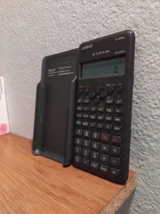 Calculadora Casio fx-82ML S-V.P.A.M.