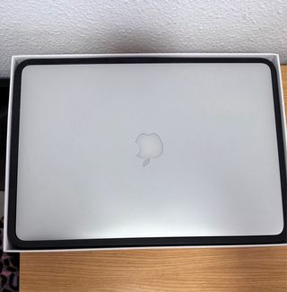 MacBook Pro 15’’ retina i7 SSD 1 TB ofice 2019