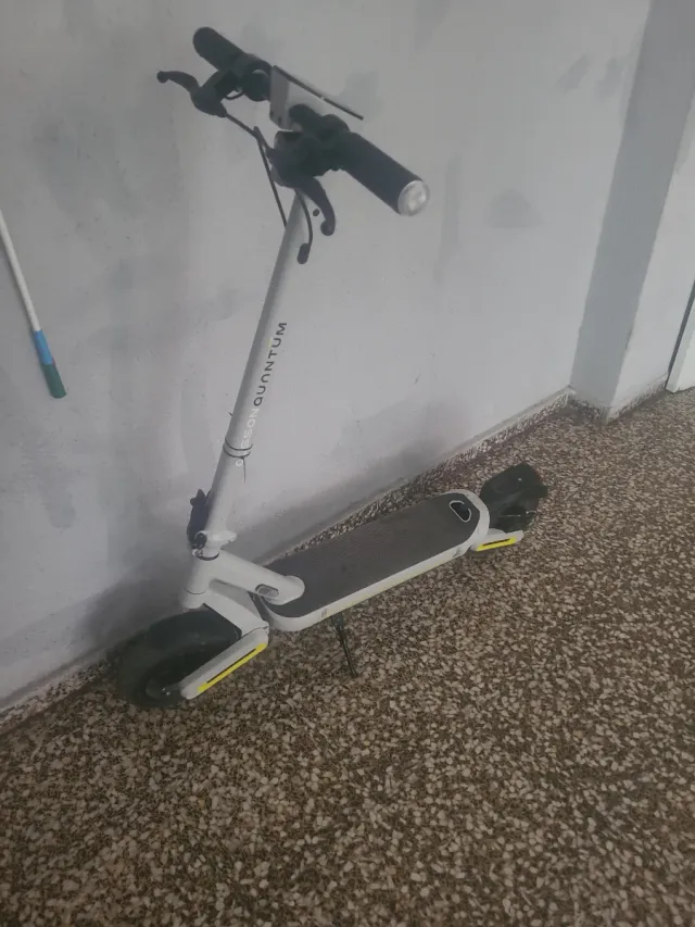 Patinete Eléctrico Blanco