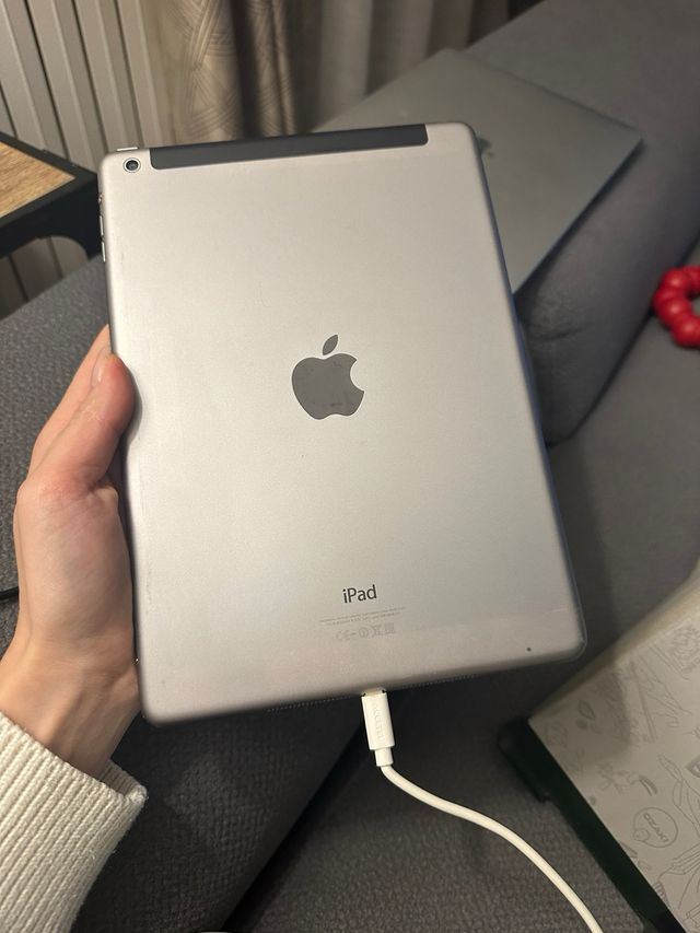 iPad Air 1ª Gen - Piezas / No Enciende