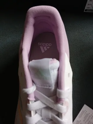 Zapatillas deportivas blancas