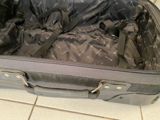 Maleta de cabina Delsey 55x40x20 Negra euros 18