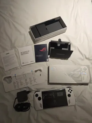 Asus ROG Ally Z1 Extreme + funda + protector