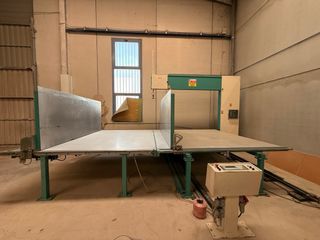 Máquina corte vertical espuma automática