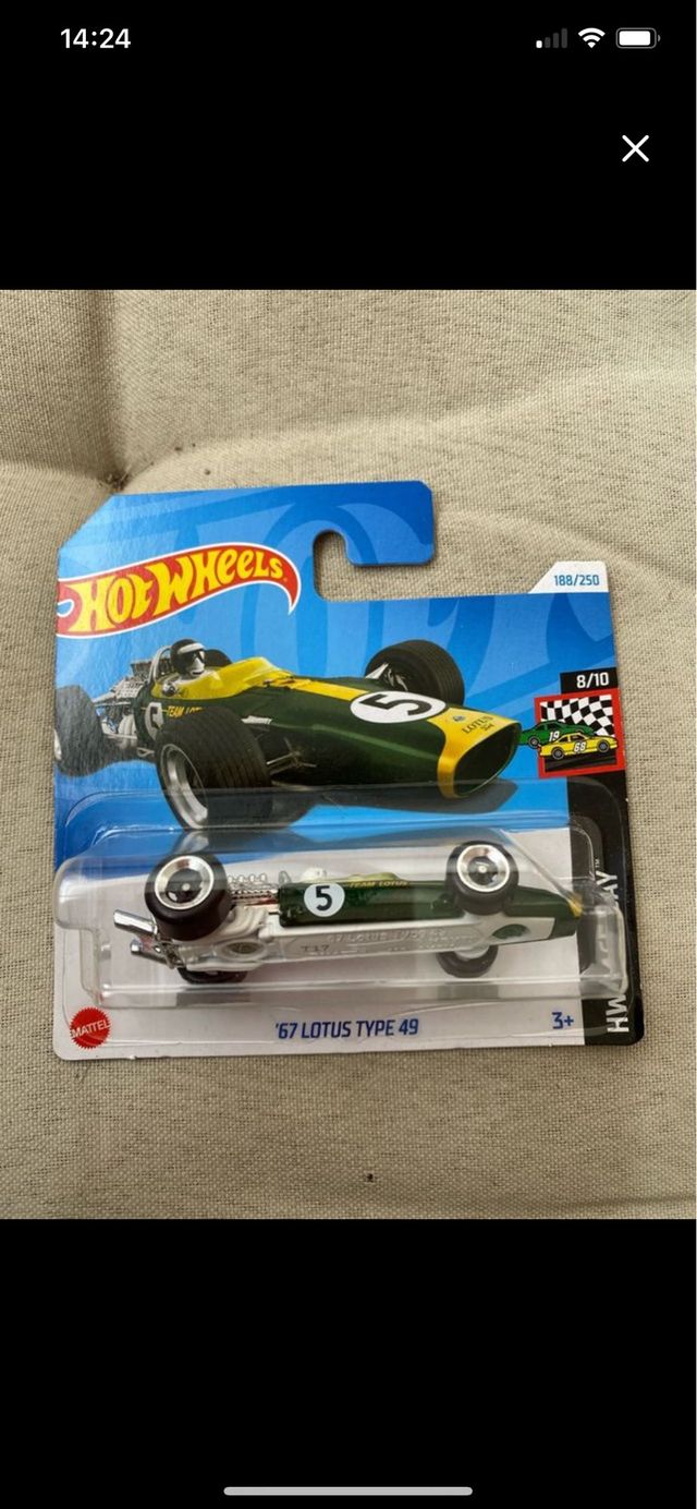 Hot Wheels '67 Lotus Type 49 Verde/Amarillo