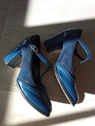 Zapatos Buonarotti Talla 39 Azul.