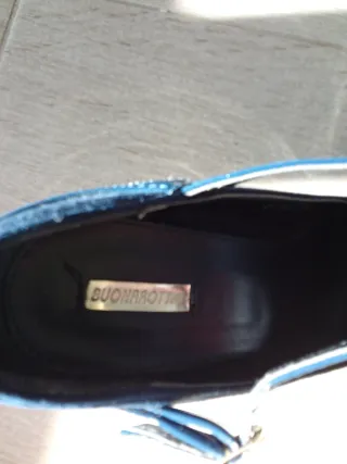 Zapatos Buonarotti Talla 39 Azul.