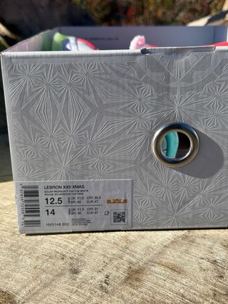 Nike LeBron XXI “XMAS” Edition