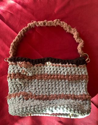 Borsa uncinetto multicolor fondo rigido