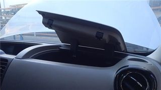 TAPA GUANTERA RENAULT TRAFIC III COMBI (08.2014->) 1.6 L2H1 2,9T (8/9 SITZE) EXPRESSION [1,6 LTR. -