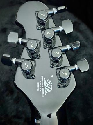 EB Music Man Majesty 6 DS 2025