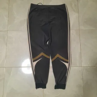 Jogger Adidas Vintage Gris Talla L