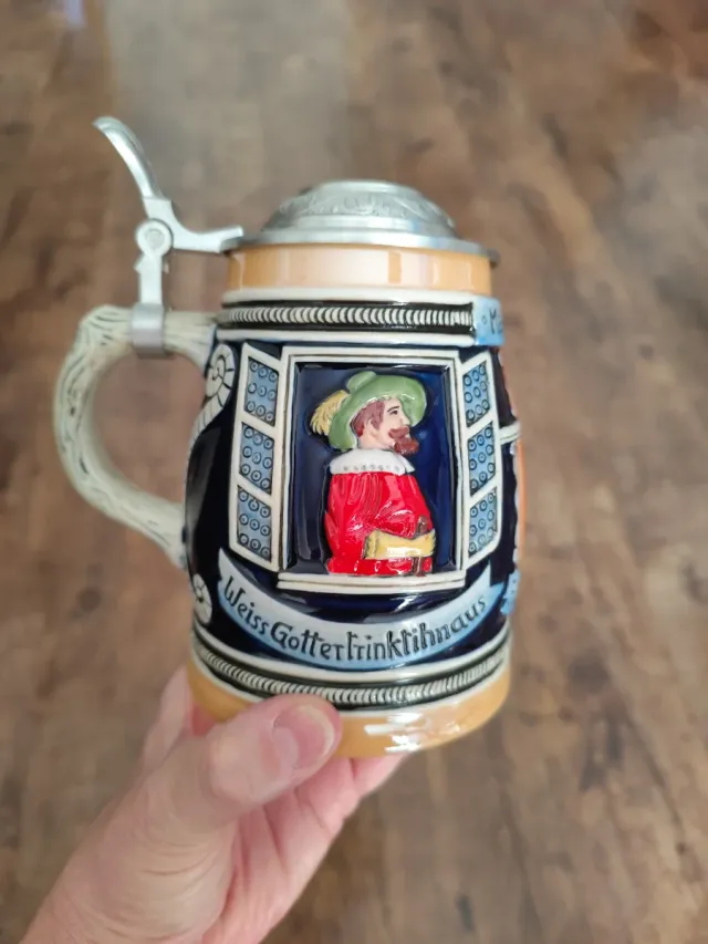 Jarra de cerâmica Meistertrunk Rothenburg