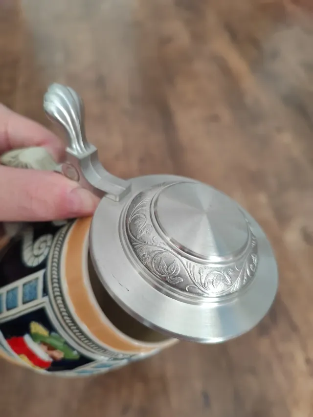 Jarra de cerâmica Meistertrunk Rothenburg