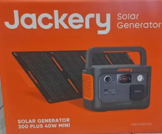 Power Station 300 Plus + Pannello Solare 40W