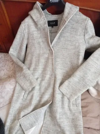 Abrigo VILA mujer xs y regalo/ KOOKAI