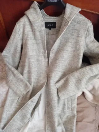 Abrigo VILA mujer xs y regalo/ KOOKAI