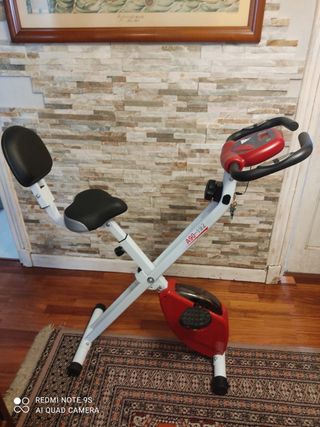 Bicicleta Estática Plegable Roja