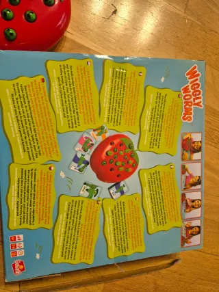 Juego de mesa Ugly Worms