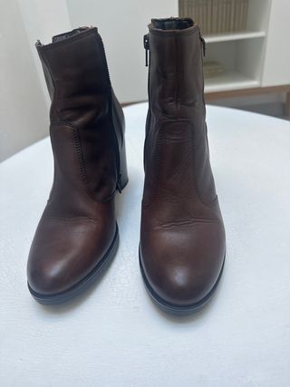 Botines de señora marrones