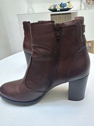 Botines de señora marrones