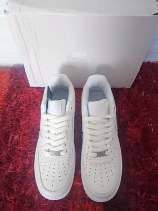 zapatillas Nike blancas Talla 41