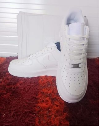 zapatillas Nike blancas Talla 41